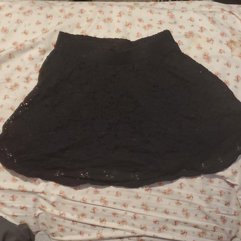Joe Benbasset Black Lace Skirt